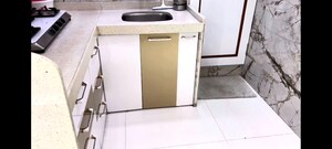 Team Area in 1 BHK Apartment at Aafiyah Heights, Nagpada – for Sale