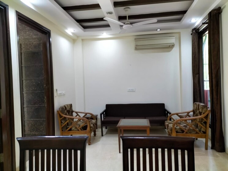 Kitchen, east of kailash 3 Bedroom 125 Sq.Yd. Builder Floor In East Of Kailash Delhi 9110483