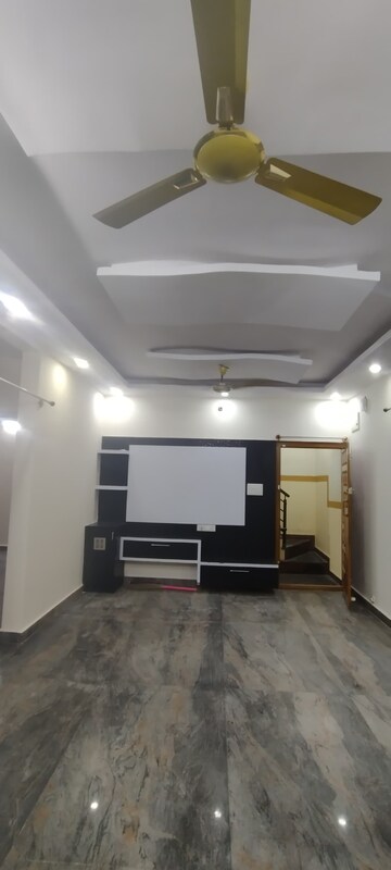 3 BHK Builder Floor For Rent in Kanaka Nagar