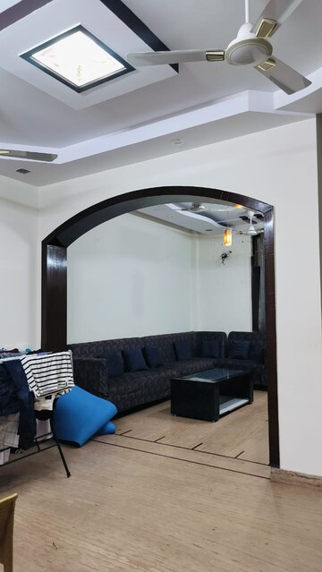 Bedroom in 3 BHK Builder Floor at Paschim Vihar – for Rent