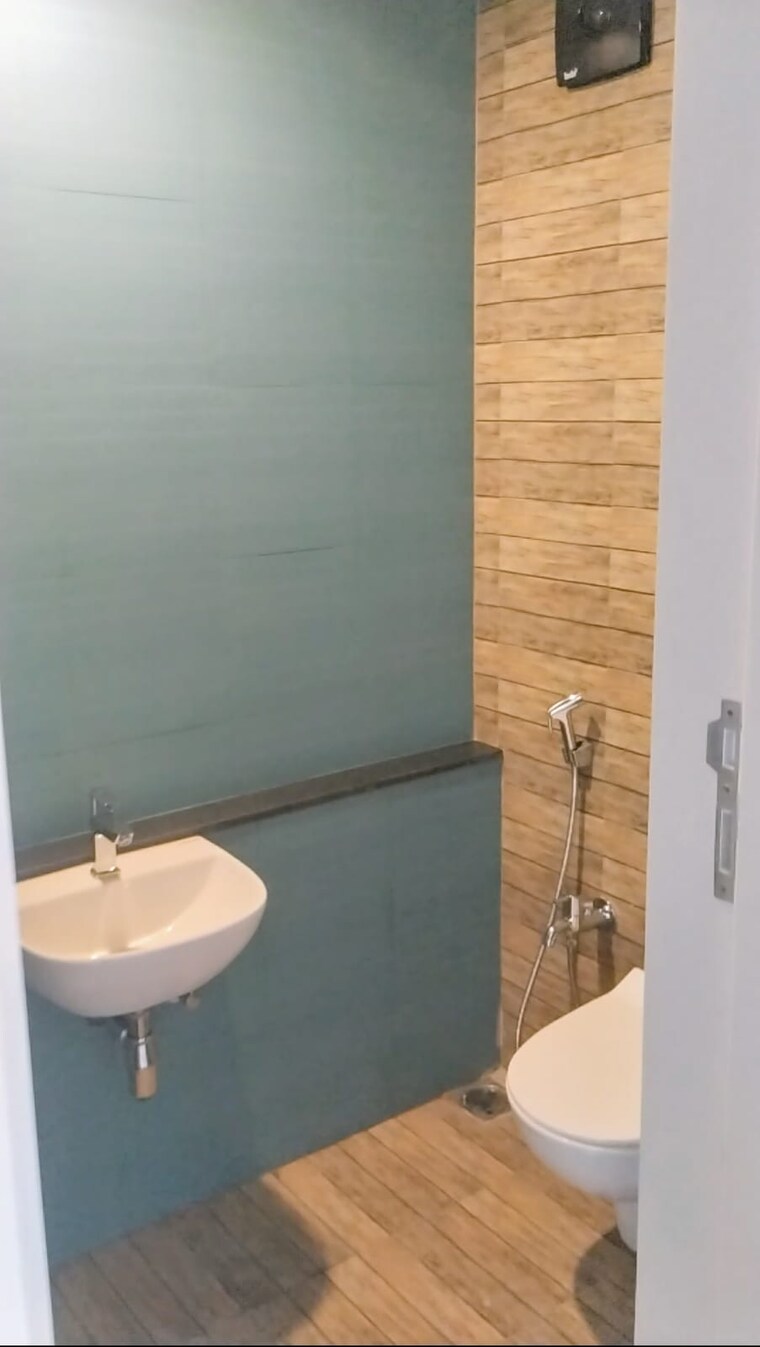 Bathroom, lodha-crown-quality-homes 1 Bedroom 317 Sq.Ft. Apartment In Majiwada Thane 9110499