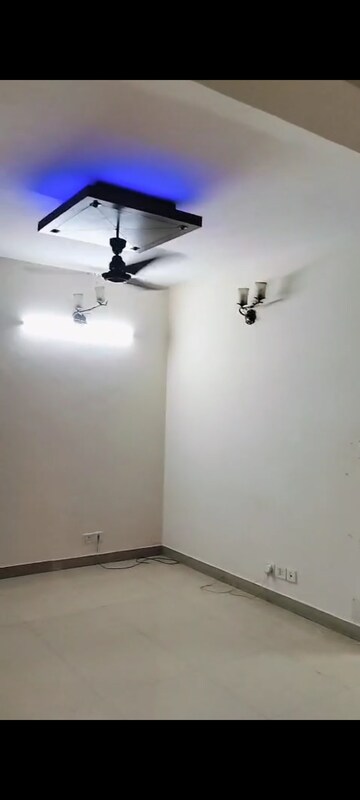 Room in 2 BHK Apartment at SRS Residency, Sector 88 – for Rent