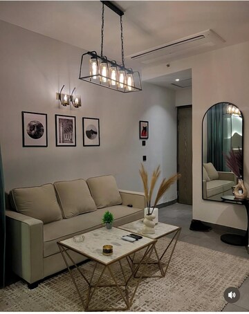 Living Room in 2.5 BHK Builder Floor at Central Market, Sector 50 – for Rent