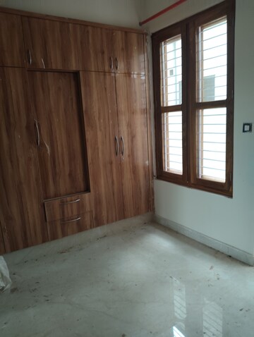 Room in 4 BHK Independent House at Kaladhungi Road – for Sale