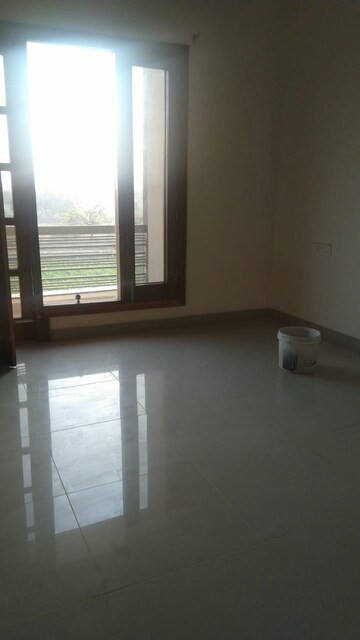 Room in 3 BHK Independent House at Manohar Singh Palm Residency, North Mullanpur – for Rent