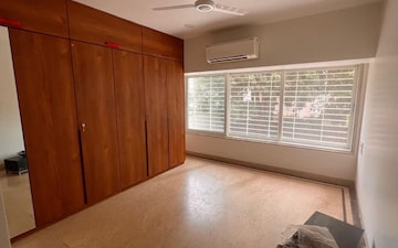 2 BHK Apartment For Sale in Empire Estate, Malabar Hill