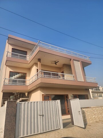 2.5 BHK Independent House For Rent in GMADA Eco City, North Mullanpur