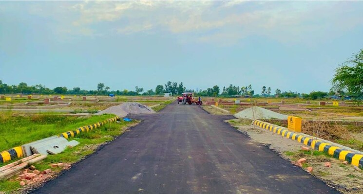 Garden, amethi  1200 Sq.Ft. Plot In Amethi Lucknow 9110627