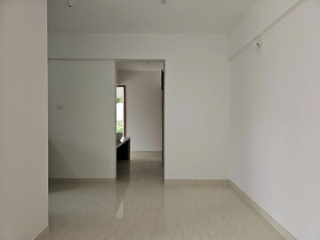 Room in 3 BHK Apartment at Nirman Adi, Kalyani Nagar – for Sale