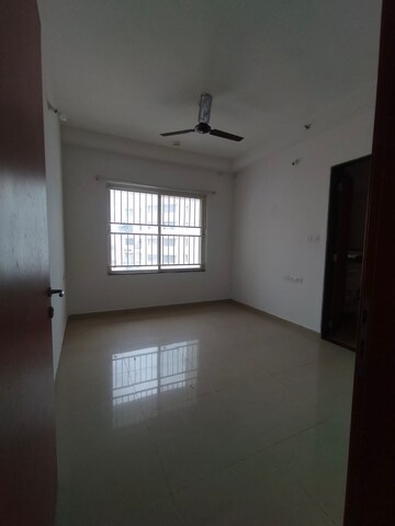 Room in 2 BHK Apartment at Kolte Patil Life Republic Sec R7 7th Avenue I, Hinjewadi – for Sale