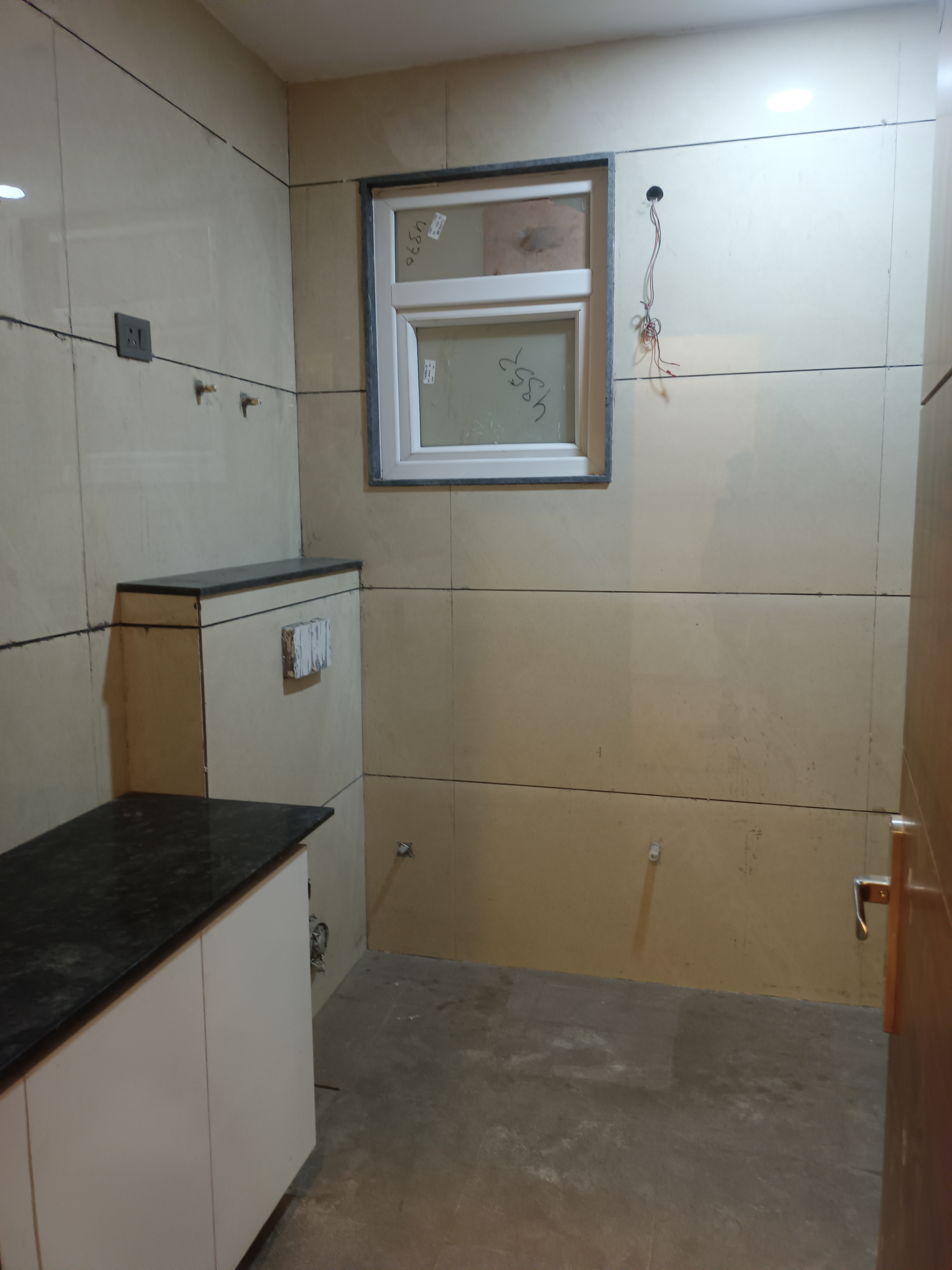 4 BHK + Pooja Room,Servant Room,Study Room,Extra Room Builder Floor For Rent in Green Fields Colony