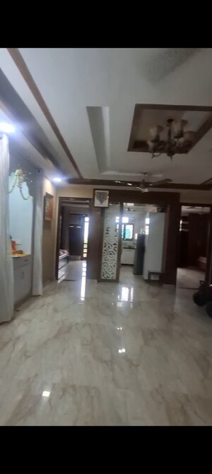 Parking in 3 BHK Builder Floor at BPTP Park Central, Sector 85 – for Sale