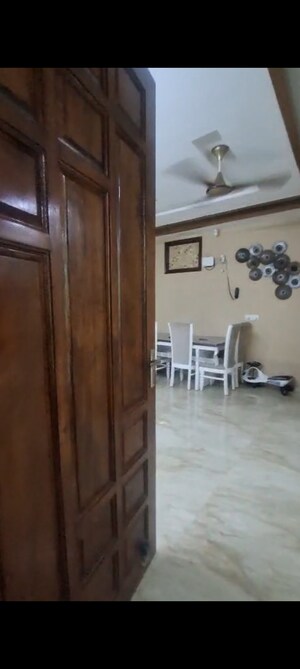 Furnished Amenities in 3 BHK Builder Floor at BPTP Park Central, Sector 85 – for Sale