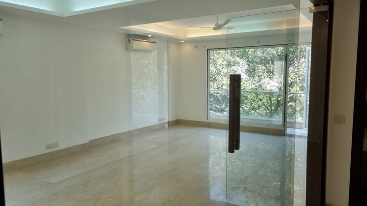 Room, safdarjung enclave 1 Bedroom 330 Sq.Ft. Builder Floor In Safdarjung Enclave Delhi 9110809