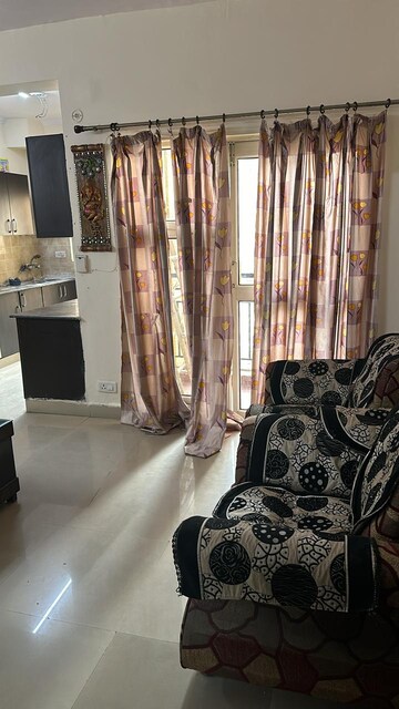 2 BHK Apartment For Rent in Aims Golf City, Sector 75