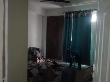 Bedroom in 2 BHK Apartment at Supertech Cape Town, Sector 74 – for Rent