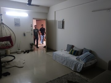 Living Room in 2 BHK Apartment at Supertech Cape Town, Sector 74 – for Rent