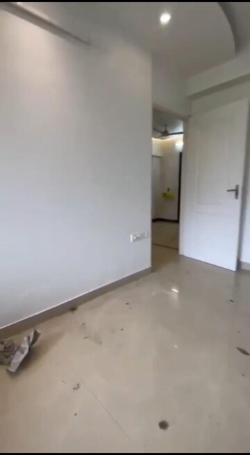 Room in 3 BHK Apartment at Andheri West – for Rent