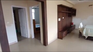 Room in 3 BHK Apartment at Raheja Vedaanta, Sector 108 – for Rent