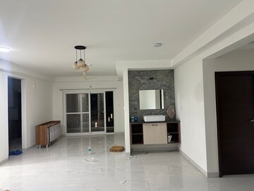 Room in 3 BHK Apartment at Poulomi Avante, Kokapet – for Rent