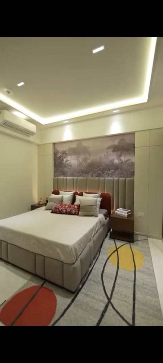 3 BHK + Servant Room Apartment For Sale in Arihant One