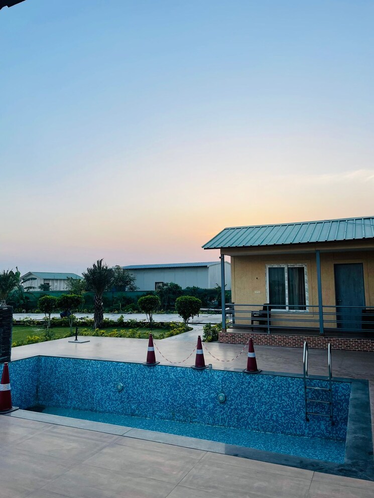 Swimming Pool, sector 130  1100 Sq.Yd. Plot In Sector 130 Noida 9110902