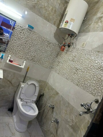 Bathroom in 2 BHK Builder Floor at Kanha Apartments Indirapuram, Shakti Khand 2 – for Rent