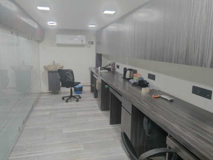 Team Area, bbd bagh Commercial Office Space 820 Sq.Ft. In Bbd Bagh Kolkata 9111028
