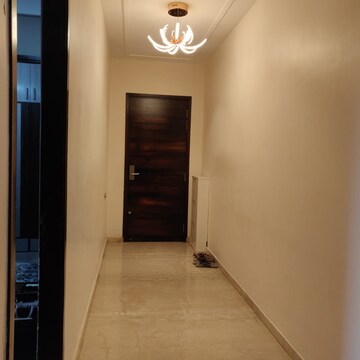 Building Lobby in 2.5 BHK Apartment at Oberoi Realty Splendor, Andheri East – for Rent