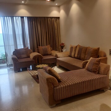 2.5 BHK Apartment For Rent in Oberoi Realty Splendor, Andheri East