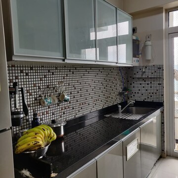 Kitchen in 2.5 BHK Apartment at Oberoi Realty Splendor, Andheri East – for Rent