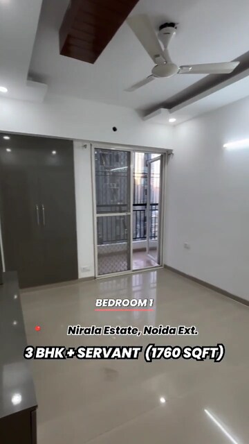 Room in 3.5 BHK Apartment at Nirala Estate, Tech Zone 4 Greater Noida – for Sale