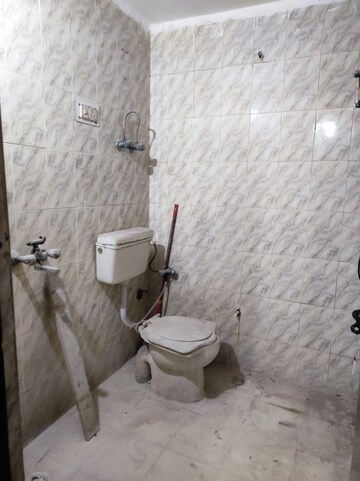 Bathroom in 2.5 BHK Apartment at KW Srishti, Raj Nagar Extension – for Sale