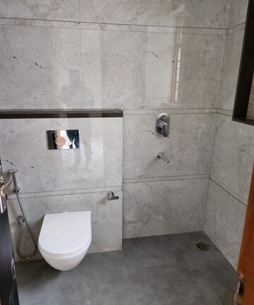 Bathroom in 2 BHK Builder Floor at Sector 4 – for Rent