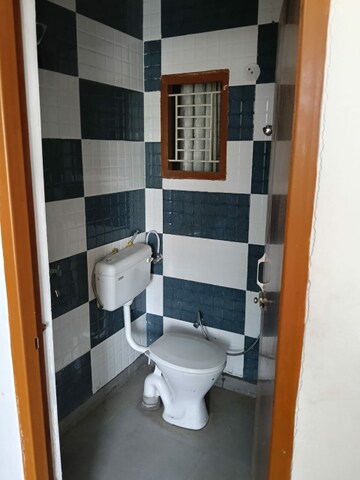 Attached Bathroom in 2 BHK Builder Floor at Vikram Siddharth Vihar Residency, Siddharth Vihar – for Rent