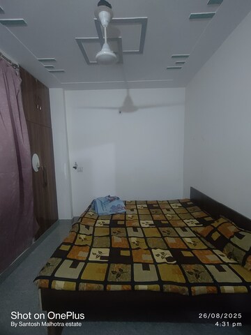 Bedroom in 2 BHK Builder Floor at Dwarka Mor – for Rent