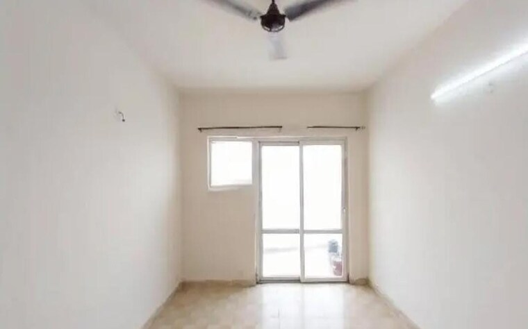 Room, adore-samriddhi 2 Bedroom 570 Sq.Ft. Apartment In Sector 89 Faridabad 9111262