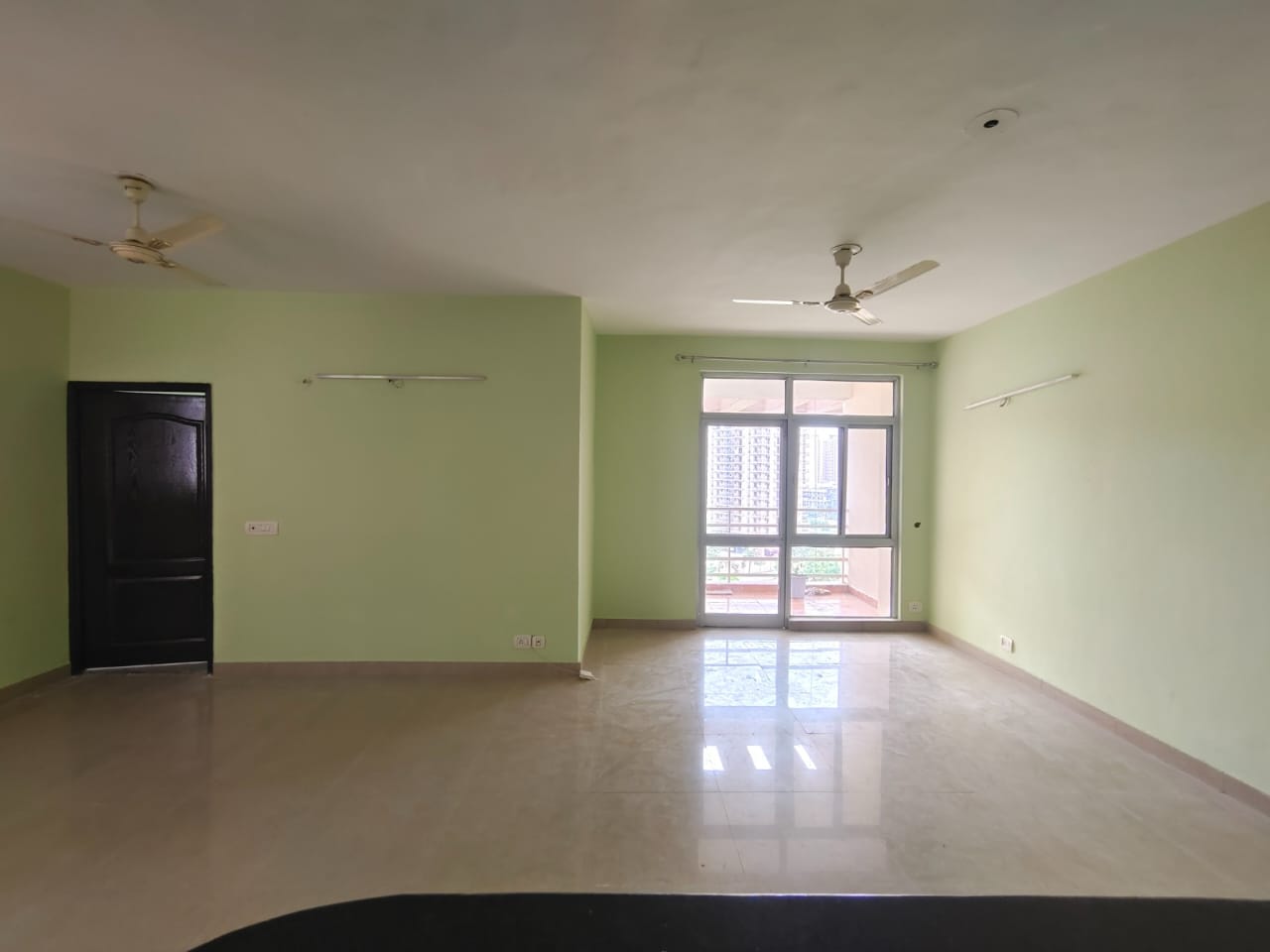 3 BHK + Extra Room Apartment For Sale in Amolik Sankalp