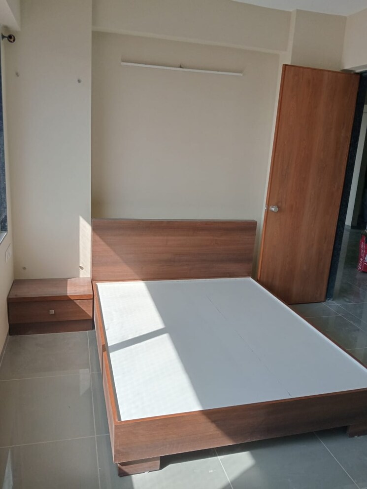 Room, shilaj 3 Bedroom 1750 Sq.Ft. Apartment In Shilaj Ahmedabad 9111313