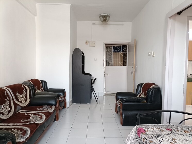 Living Room, ramesh-hermes-heritage-phase-2 1 Bedroom 610 Sq.Ft. Apartment In Shastrinagar Pune 9111310