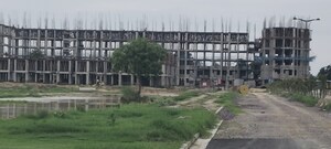  Plot – Exterior View View at Sultanpur Road - for Sale