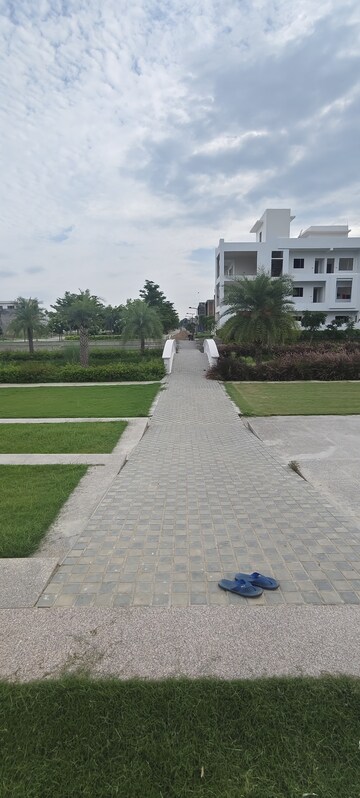  Plot – Garden View at Sultanpur Road - for Sale