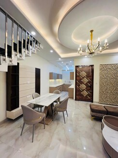 6+ BHK + Pooja Room,Servant Room,Study Room,Extra Room Independent House For Sale in Sector 5