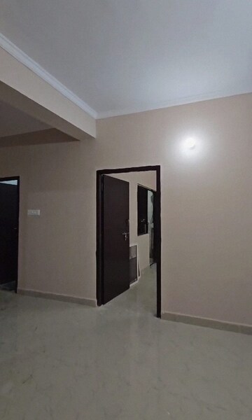 Room in 2 BHK Independent House at Rai Enclave, Deva Road – for Sale
