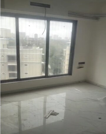 Bedroom in 2 BHK Apartment at Shubham Trident, Chembur – for Rent