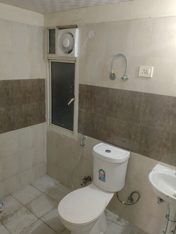 Bathroom in 3 BHK Apartment at Panchsheel Greens, Sector 16 Greater Noida – for Rent