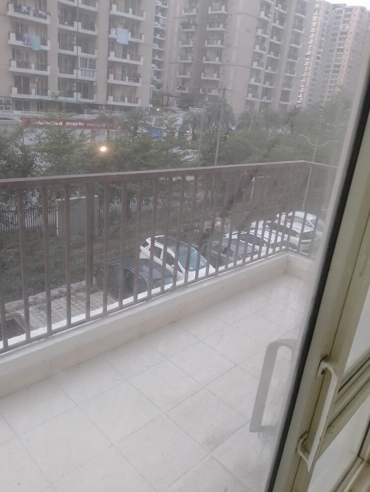 Balcony, panchsheel-greens 3 Bedroom 926 Sq.Ft. Apartment In Sector 16 Greater Noida Greater Noida 9111434