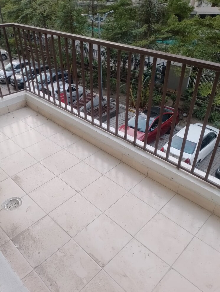 Balcony, panchsheel-greens 3 Bedroom 926 Sq.Ft. Apartment In Sector 16 Greater Noida Greater Noida 9111434