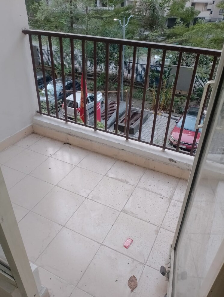 Balcony, panchsheel-greens 3 Bedroom 926 Sq.Ft. Apartment In Sector 16 Greater Noida Greater Noida 9111434