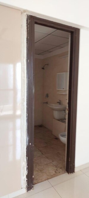 Bathroom in 3 BHK Apartment at Nirala Estate, Tech Zone 4 Greater Noida – for Sale